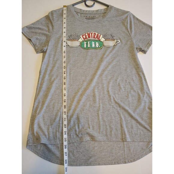 Womens Large T-Shirt Central Perk Friends Short Sleeve Casula High Low Hem Gray - Picture 5 of 6